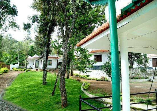 Spice Villas Holiday Udumbanshola ภายนอก รูปภาพ