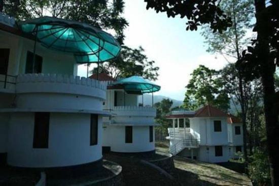 Spice Villas Holiday Udumbanshola ภายนอก รูปภาพ