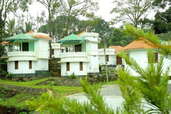 Spice Villas Holiday Udumbanshola ภายนอก รูปภาพ