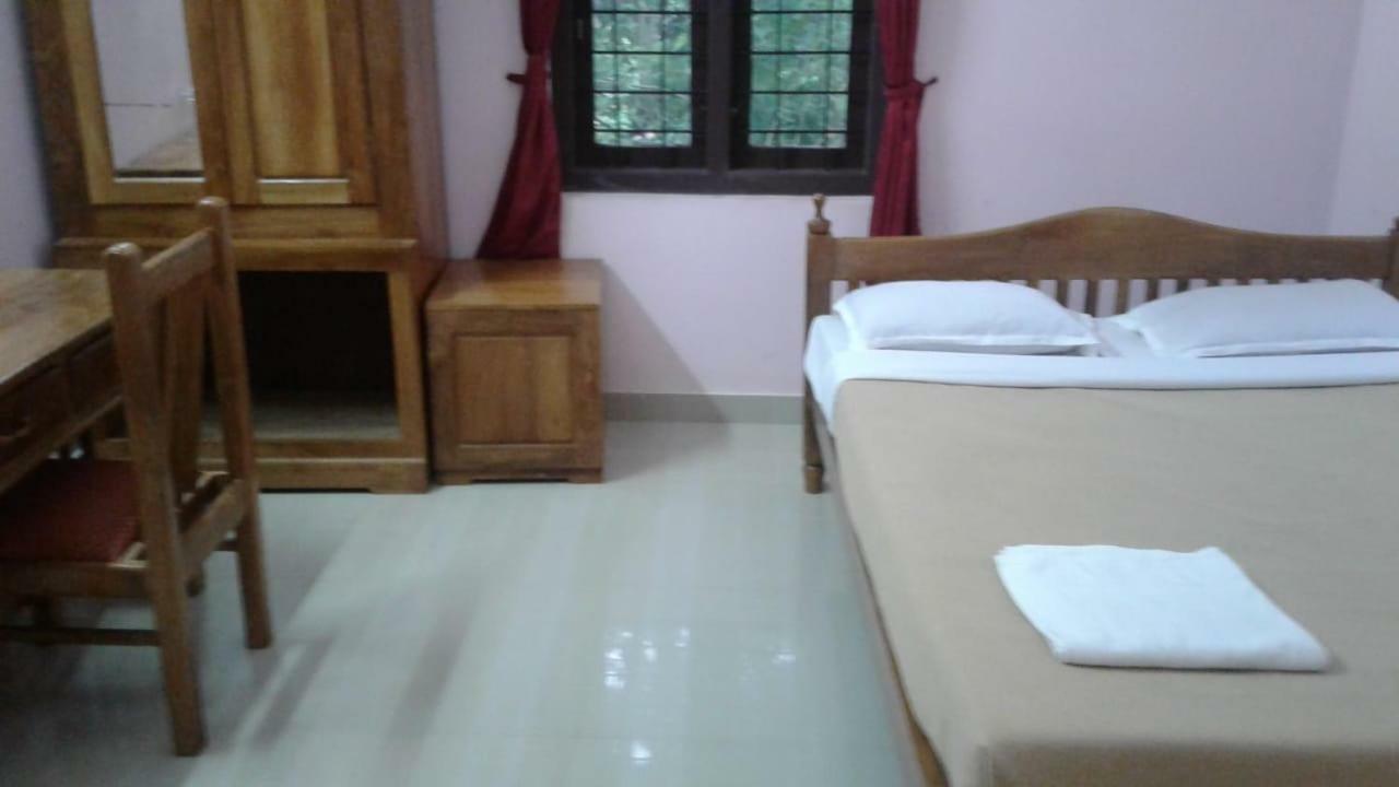 Spice Villas Holiday Udumbanshola ภายนอก รูปภาพ